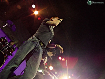 ТонкаяКраснаяНить