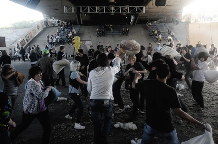 Ковбасимось під "Не притулятися".