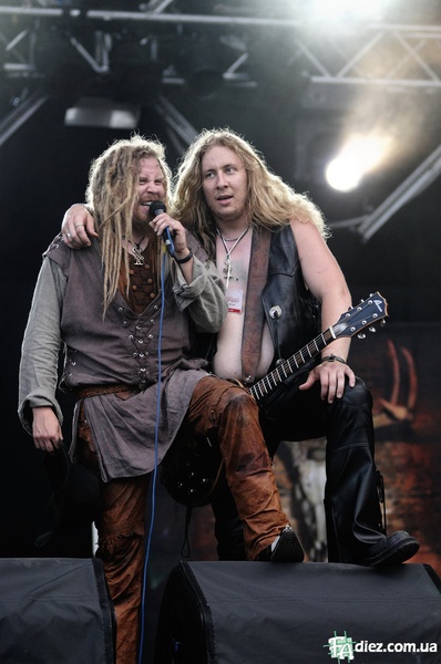 Korpiklaani.