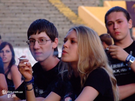 Гарні дівчата у Маріуполі? :) 