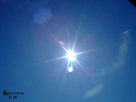 Сонечко в зеніті. Жарко. 