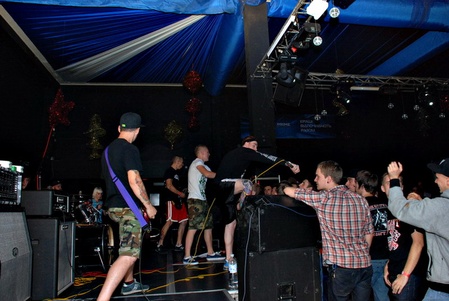 Death Before Dishonor та xDeviantx