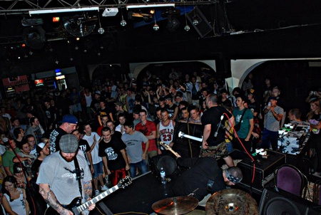 Death Before Dishonor та xDeviantx