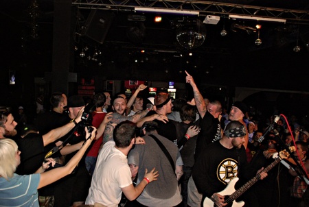 Death Before Dishonor та xDeviantx