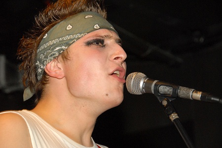 Не притулятися