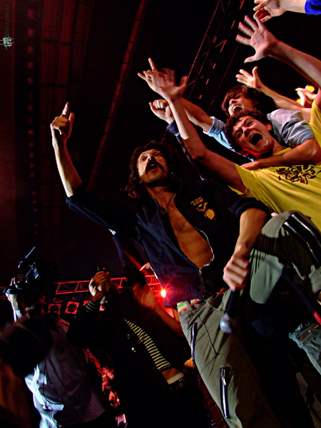 Emir Kusturica & The No Smoking Orchestra