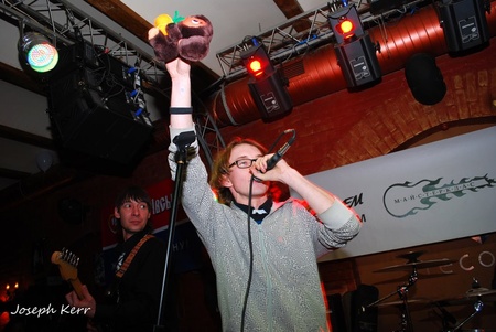 На відміну від