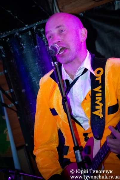 Не попса 2010