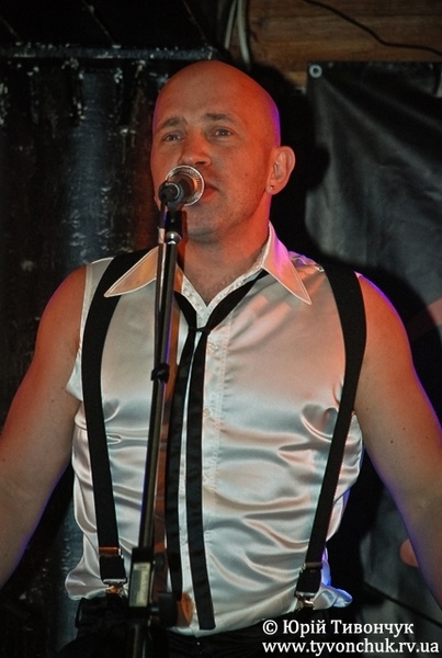 Не попса 2010