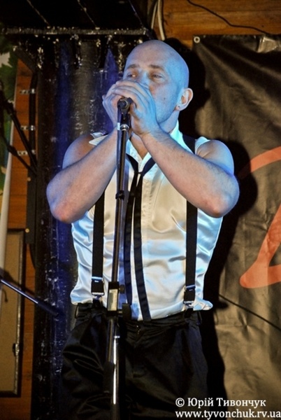 Не попса 2010