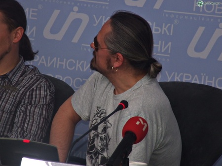 Українські музиканти привітали Віктора Придувалова з 40-річчям