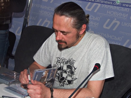 Українські музиканти привітали Віктора Придувалова з 40-річчям