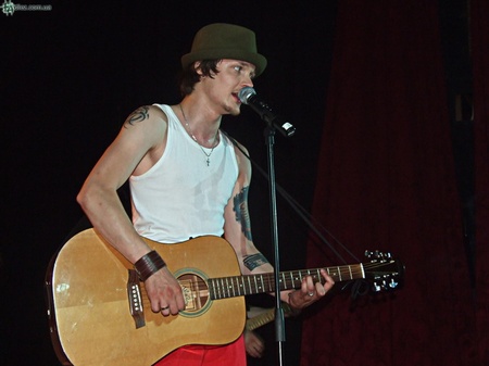 O.Torvald презентував кліп на пісню "YЙ"