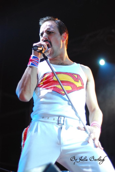  У Києві виступли Dios Salve a la Reina 19 червня