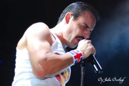  У Києві виступли Dios Salve a la Reina 19 червня