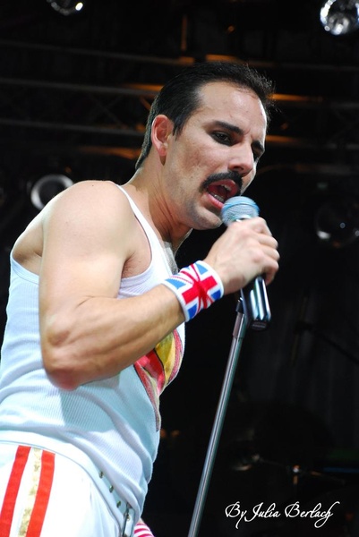  У Києві виступли Dios Salve a la Reina 19 червня