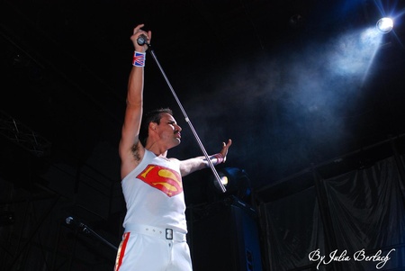  У Києві виступли Dios Salve a la Reina 19 червня