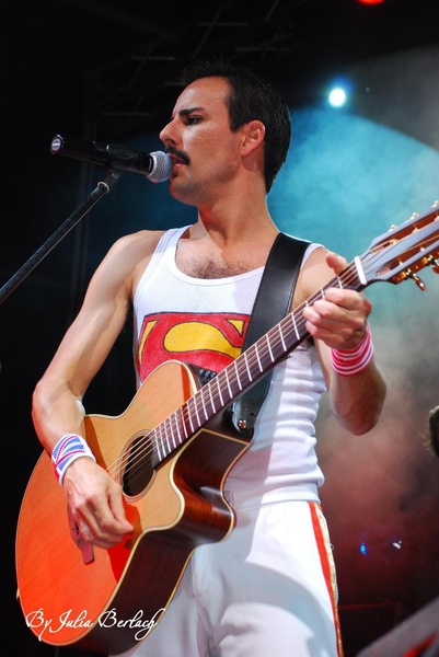  У Києві виступли Dios Salve a la Reina 19 червня