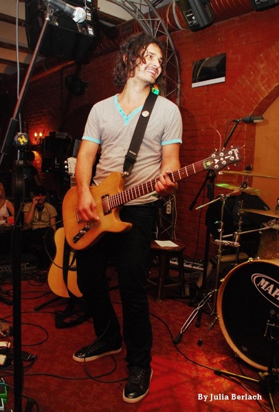 YouCrane відсвяткували Іванову Ніч в арт-клубі "44". 23 червня