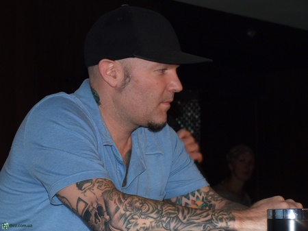 Limp Bizkit провели прес-конференцію у Києві