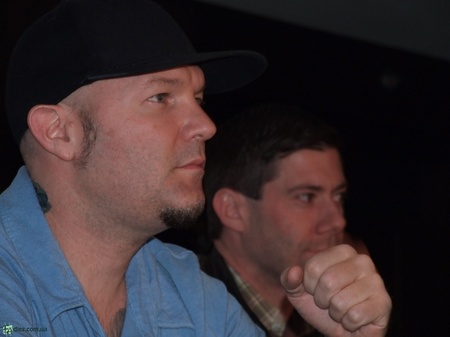 Limp Bizkit провели прес-конференцію у Києві