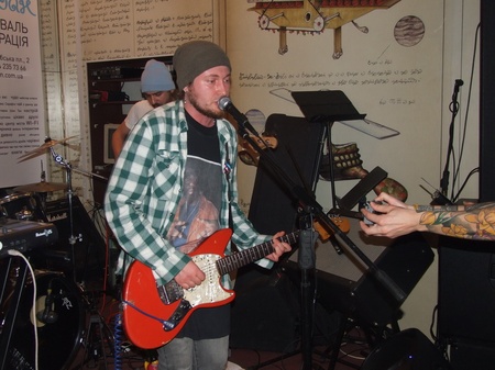 Презентація книжки "Один"