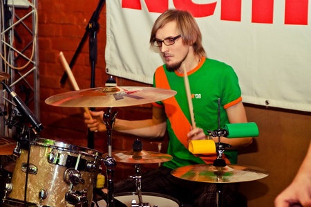 и друг мой грузовик