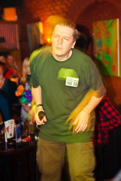 и друг мой грузовик