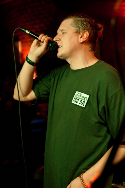 и друг мой грузовик