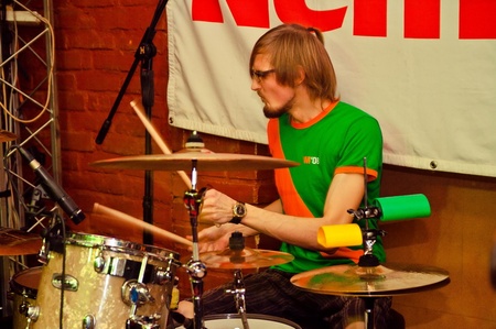 и друг мой грузовик