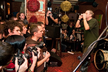 и друг мой грузовик