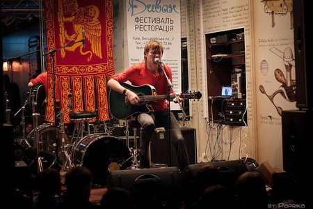 Макс Иванов