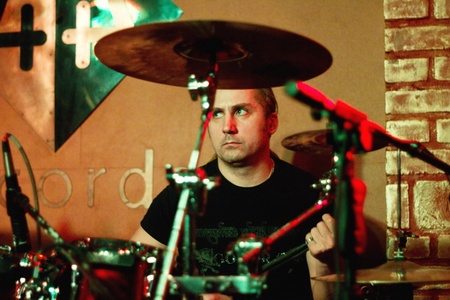 Гурти "Безпека" та "Нумер 482" в арт-клубі "44"