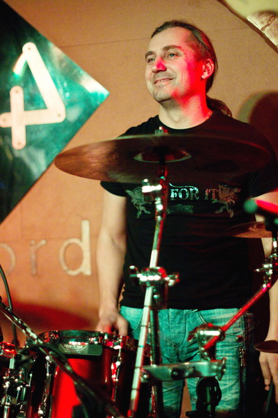 Гурти "Безпека" та "Нумер 482" в арт-клубі "44"