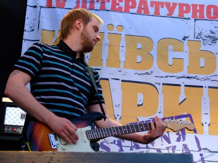 Київська барикада